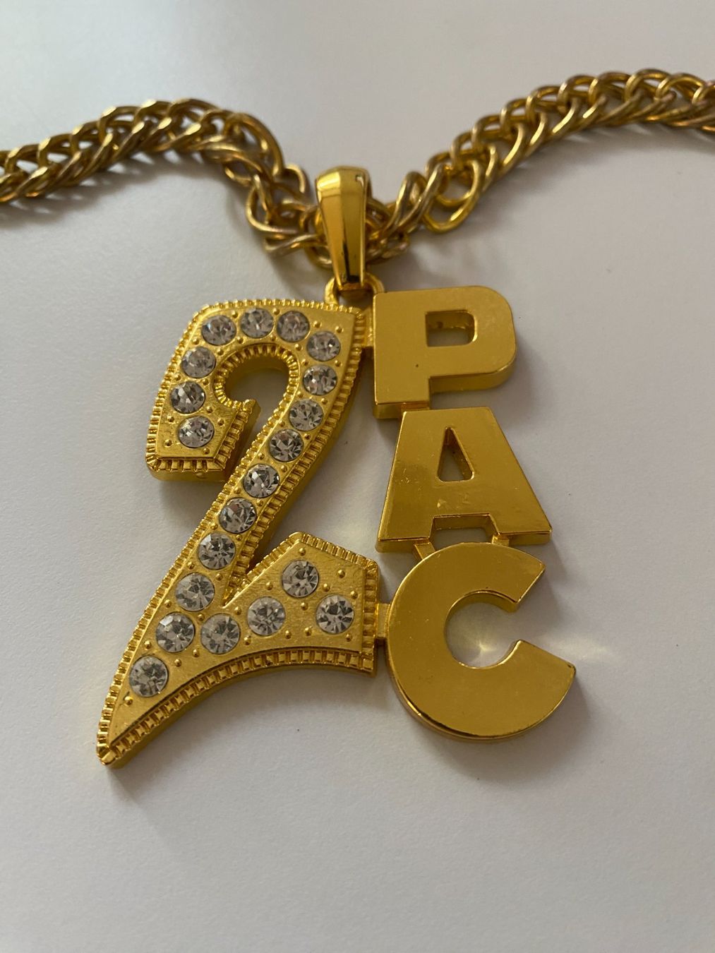 Colliers: 2 Pac Kette – D'occasion à Gümligen par Vicky2