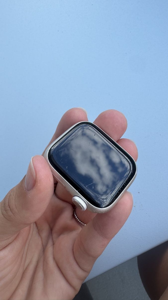 Apple Smartwatch: APPLE WATCH Series 7 Gehäuse – D'occasion à Rapperswil SG par kimbuetler 3