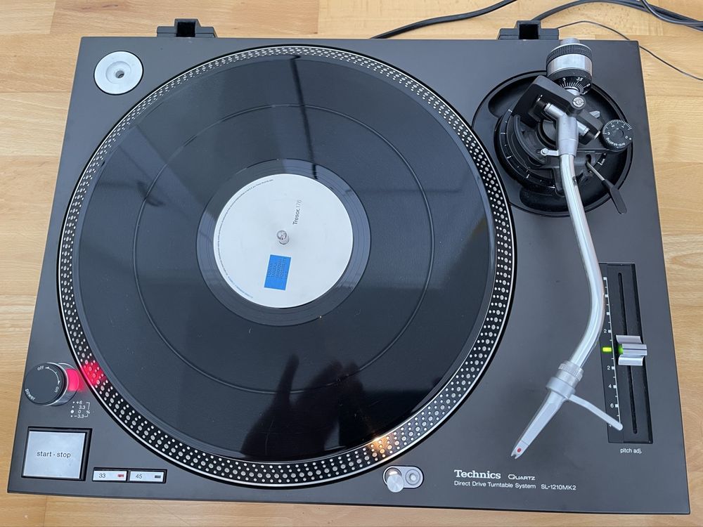 Platine Vinyle Technics SL-1210 MK2 | Back Market