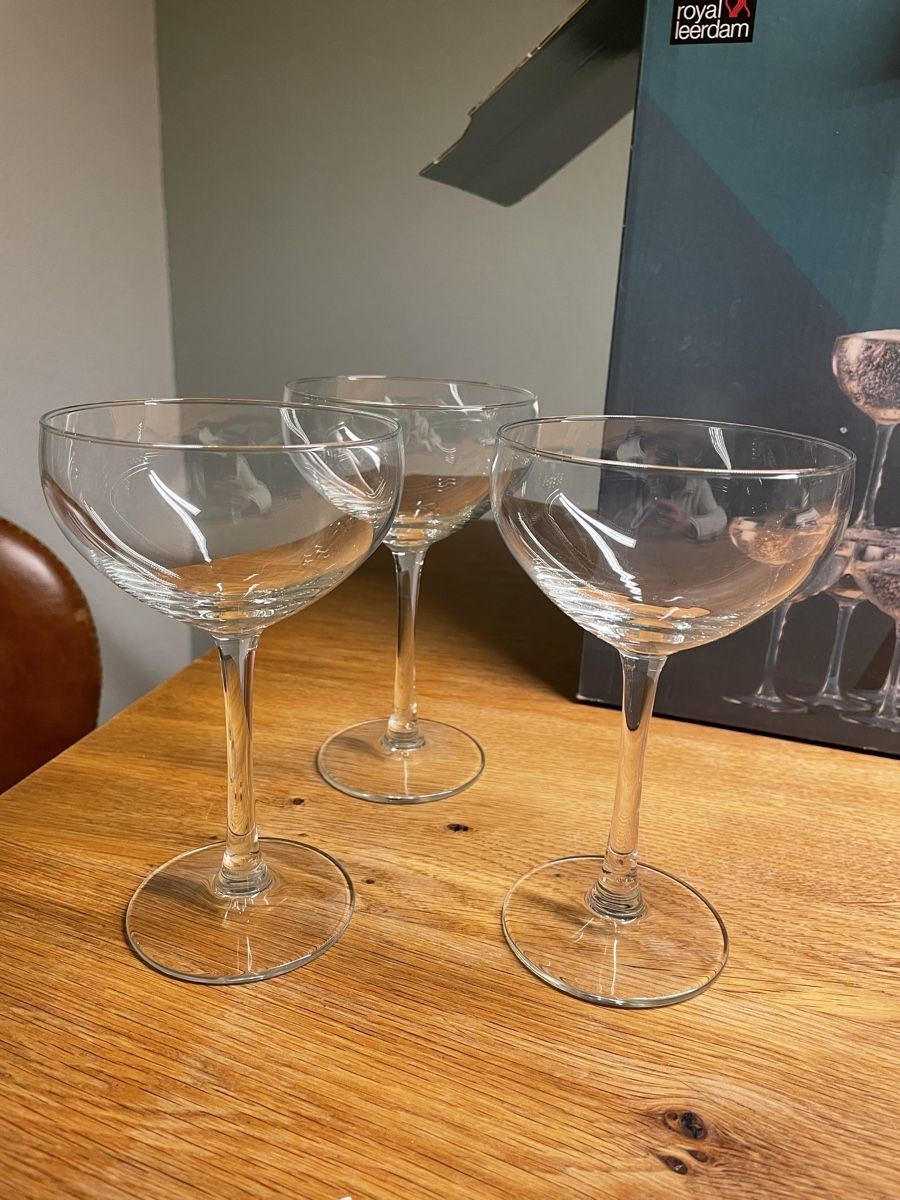 Bicchieri: 8 Champagner Glaeser Royal Leerdam – Usato da Niederbüren venduto da poschti 3