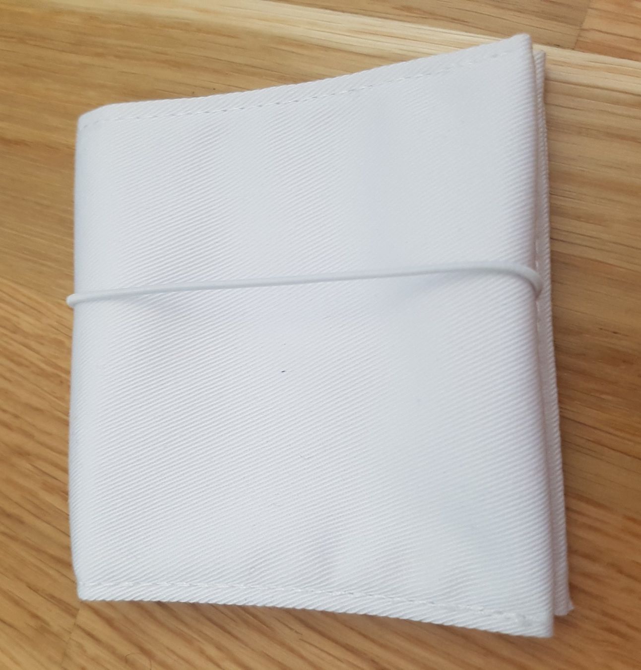 Calvin Klein Altro in  Abbigliamento & Accessori: Calvin Klein - pochette – Nuovo (secondo la descrizione) da Genève venduto da valmath 4