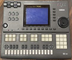 Yamaha QY700 Sequenzer