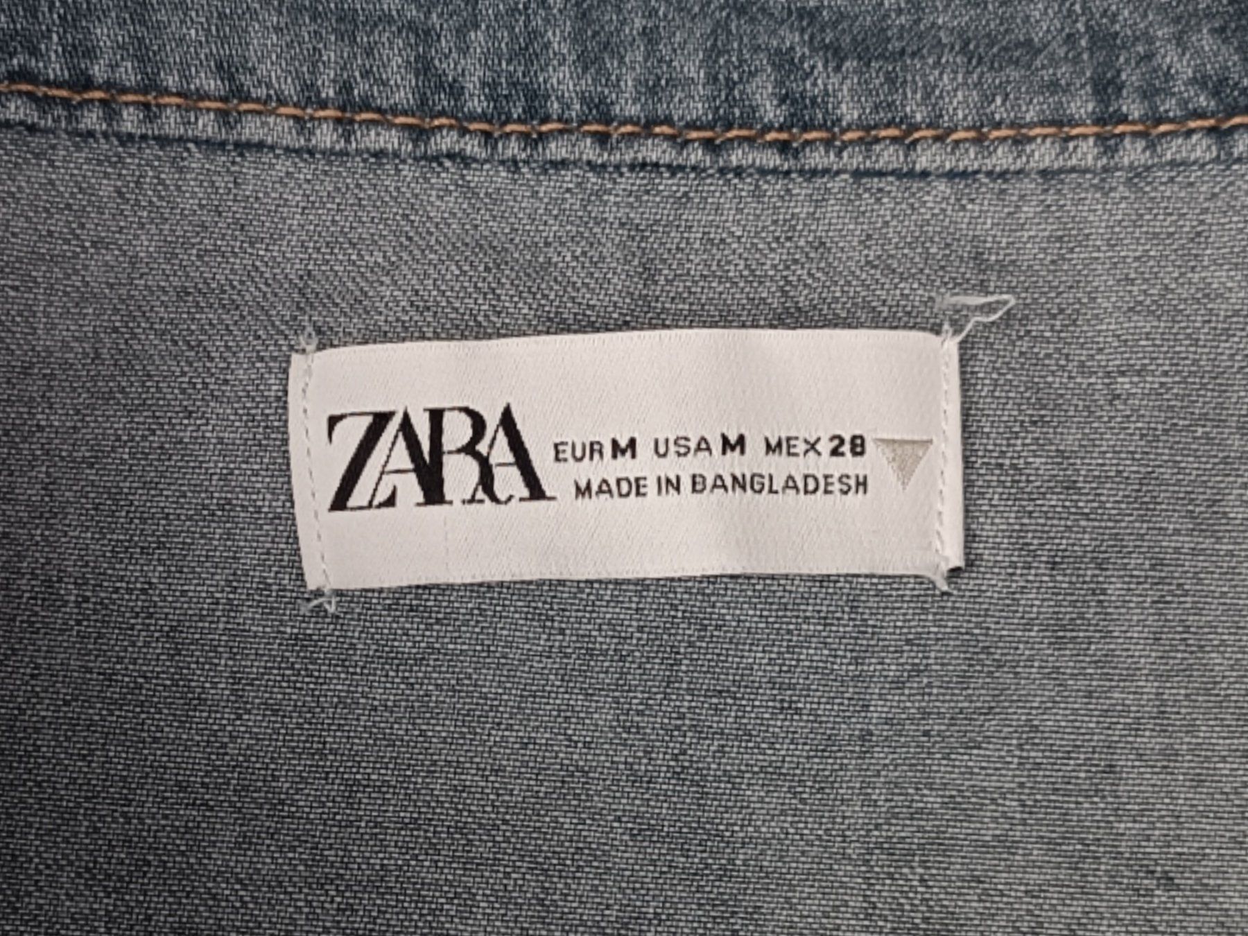Zara Camicette: ZARA Jeans-Bluse asymmetrisch Gr. M – Usato da Suhr venduto da Restwert_Suhr 2