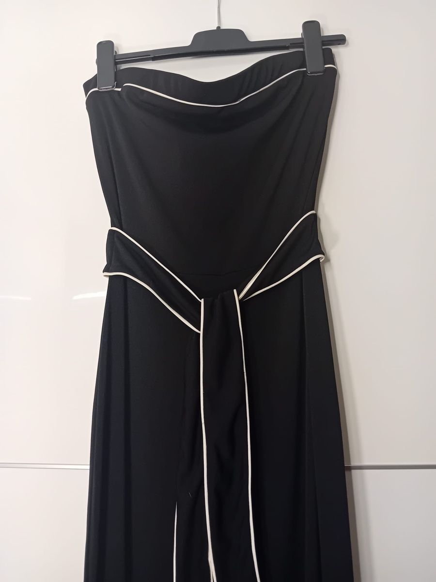 Pantalons: Combinaison pantalon noire bustier Soirée chic – D'occasion à Lausanne par eri_wtq8 1