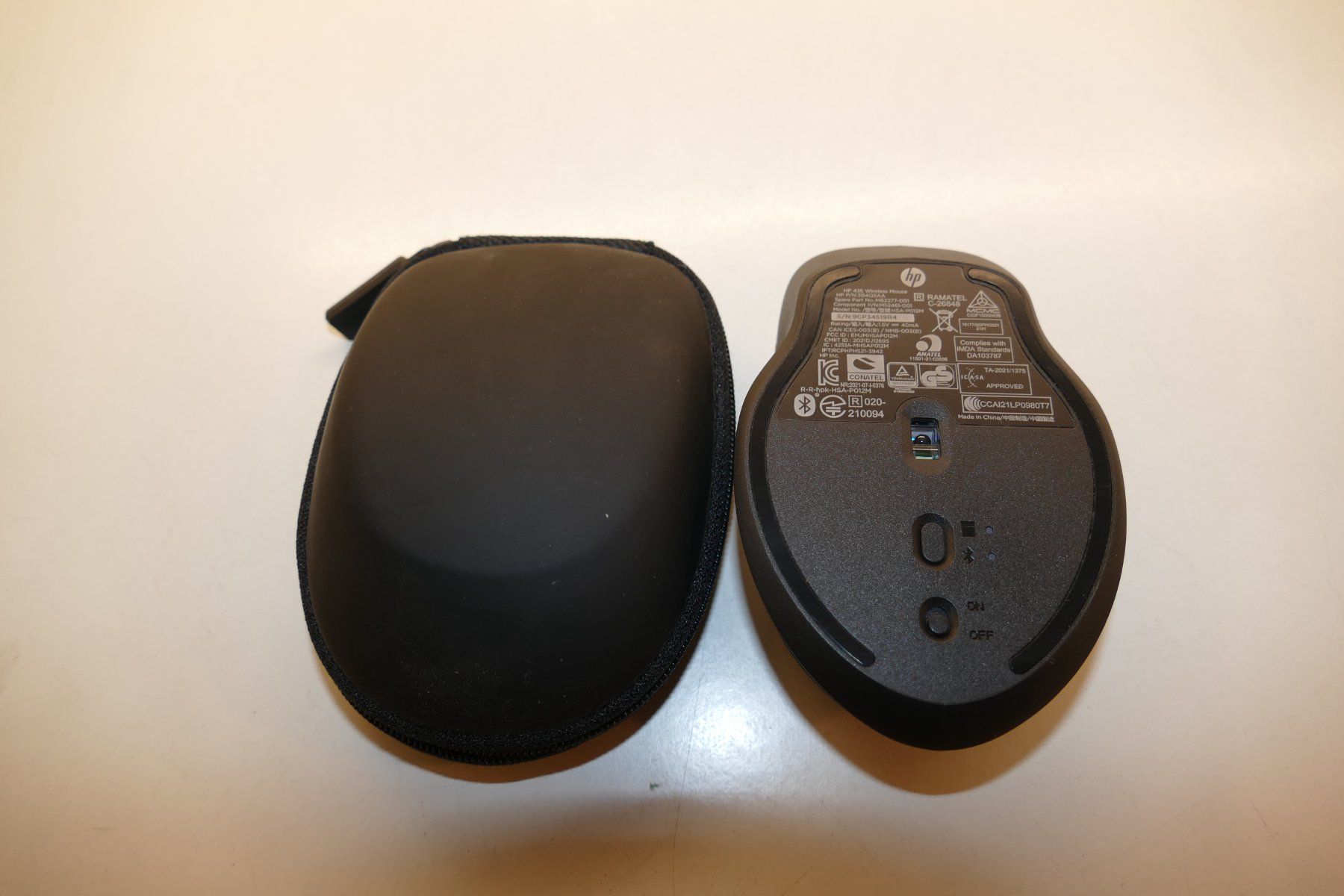 Hewlett Packard Mouse: Wireless Mouse Hp 435 – Nuovo (secondo la descrizione) da Niederhasli venduto da Flash32 2