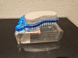 Neu - Nagelbürste und Bimsstein 1Stk. (Verp. Beschädigt)