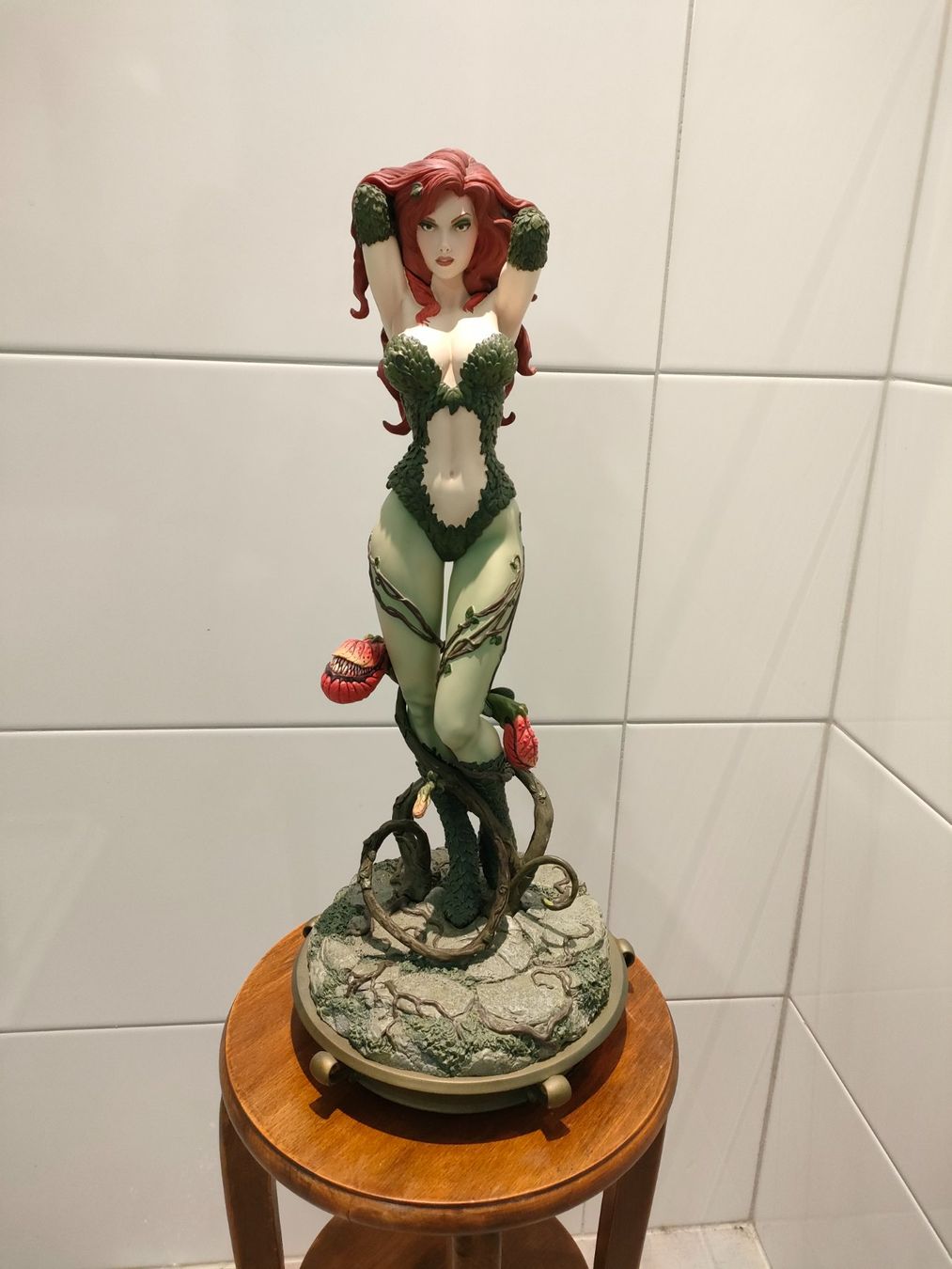 Figuren: Poison Ivy, premium format, Sideshow – Neu und originalverpackt aus Cottens FR von auc_w862 2