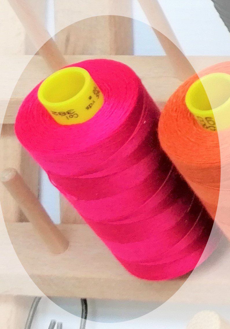 Cordicelle & Fili: Nähfaden Gütermann 70 mit 700m - 382 pink – Nuovo e nell'imballaggio originale da Winterthur venduto da LederSchneiderei 4