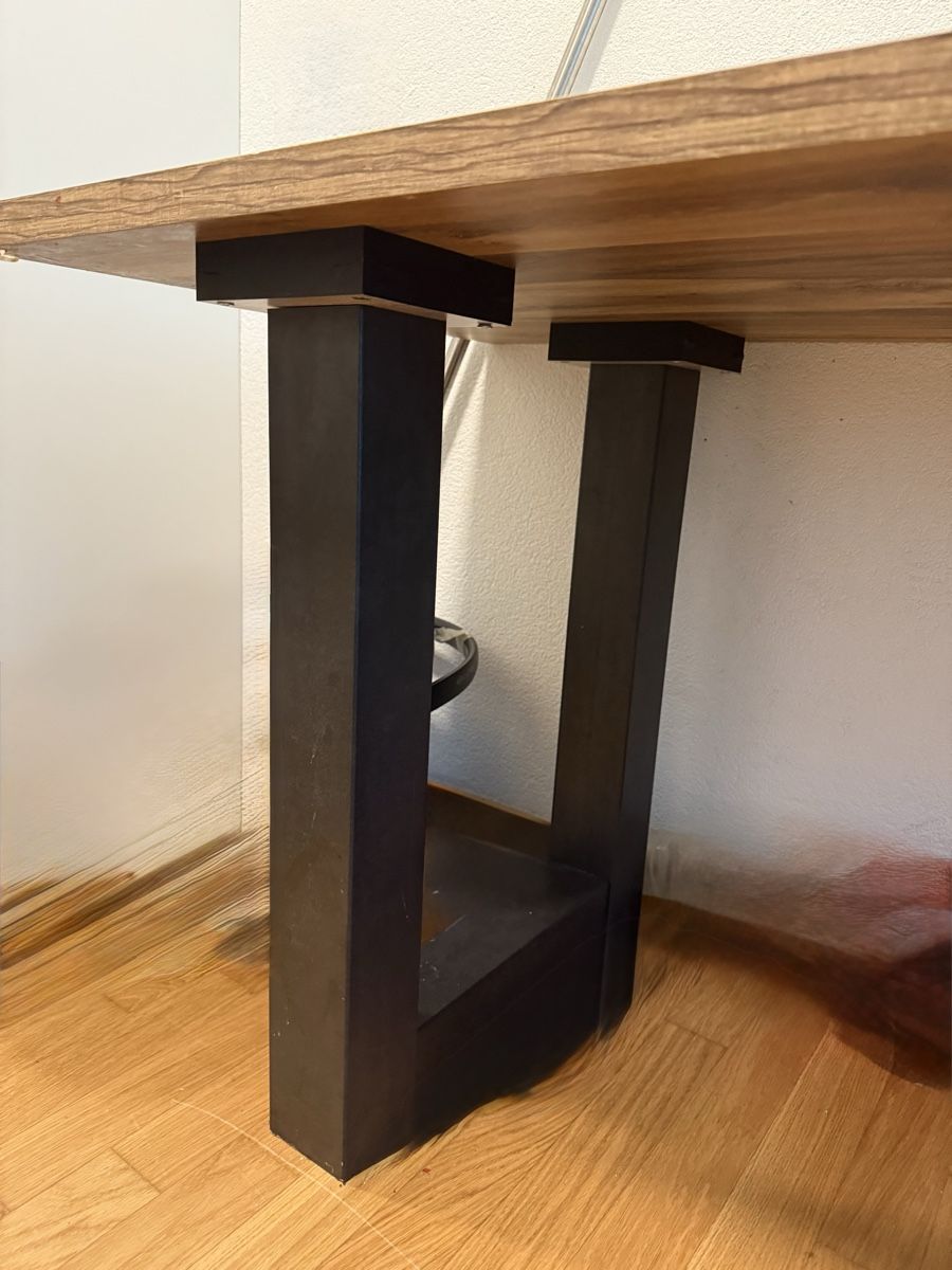 Tavoli: Esstisch 140x70 Eiche/schwarz – Usato da Burgdorf venduto da lar_v9t6 1