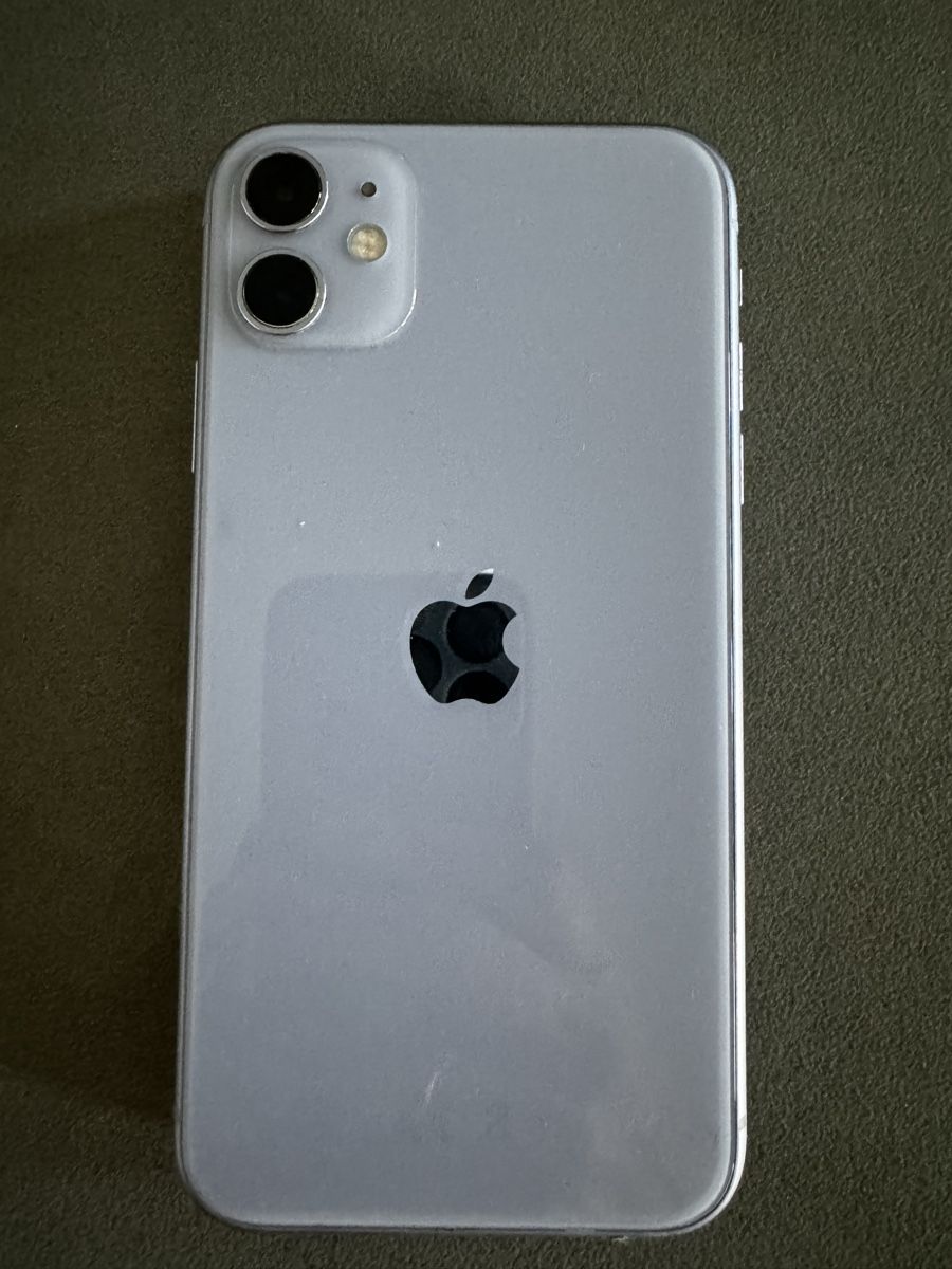 Apple Handys / Smartphones: Iphone 11 – Gebraucht aus Schinznach-Dorf von halleroy 1