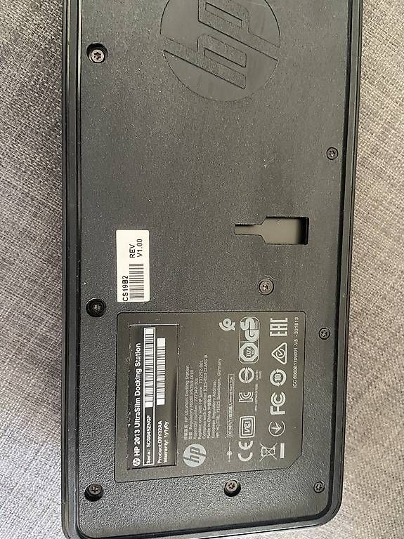 Hewlett Packard Docking station: HP docking station – Usato da Basel venduto da vla_6zt2 2