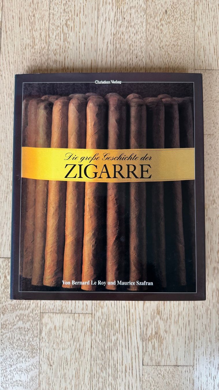 Libri: Die grosse Geschichte der Zigarre – Usato da Fällanden venduto da Escheli