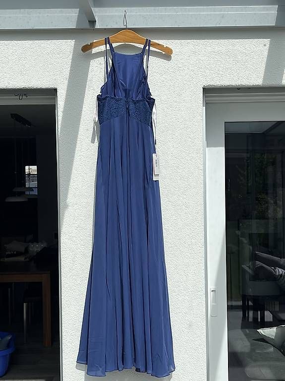 JJ’s House Vestiti: Neues Abendkleid Grösse 32 – Usato da Schüpfen venduto da Roller213 1