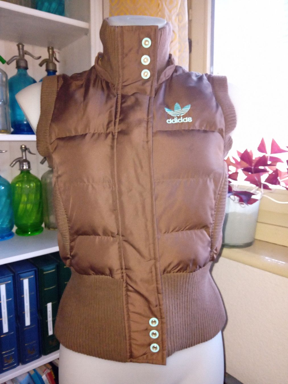 Adidas Gilet & Giacche senza maniche: gilet ADIDAS imbottito – Usato da Biasca venduto da Old_6blh 4
