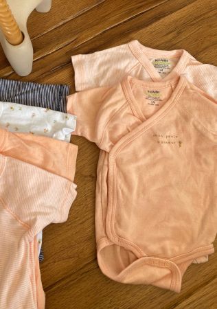 KIABI 💖 lot de 2 bodies NEW! 1M 50