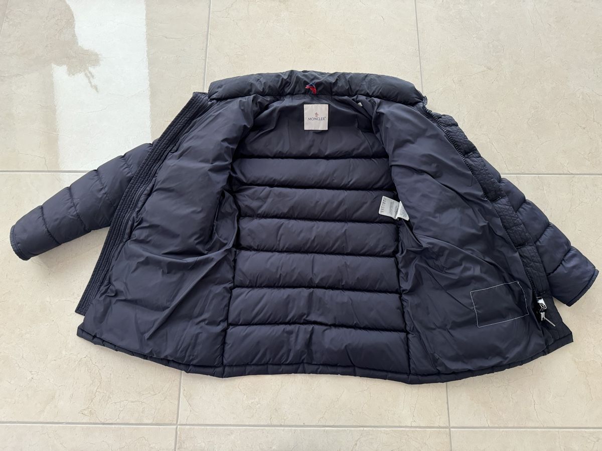 Moncler Giacche: Moncler Clunye Daunenjacke | Grösse M – Usato da Liestal venduto da Enverkahraman 3
