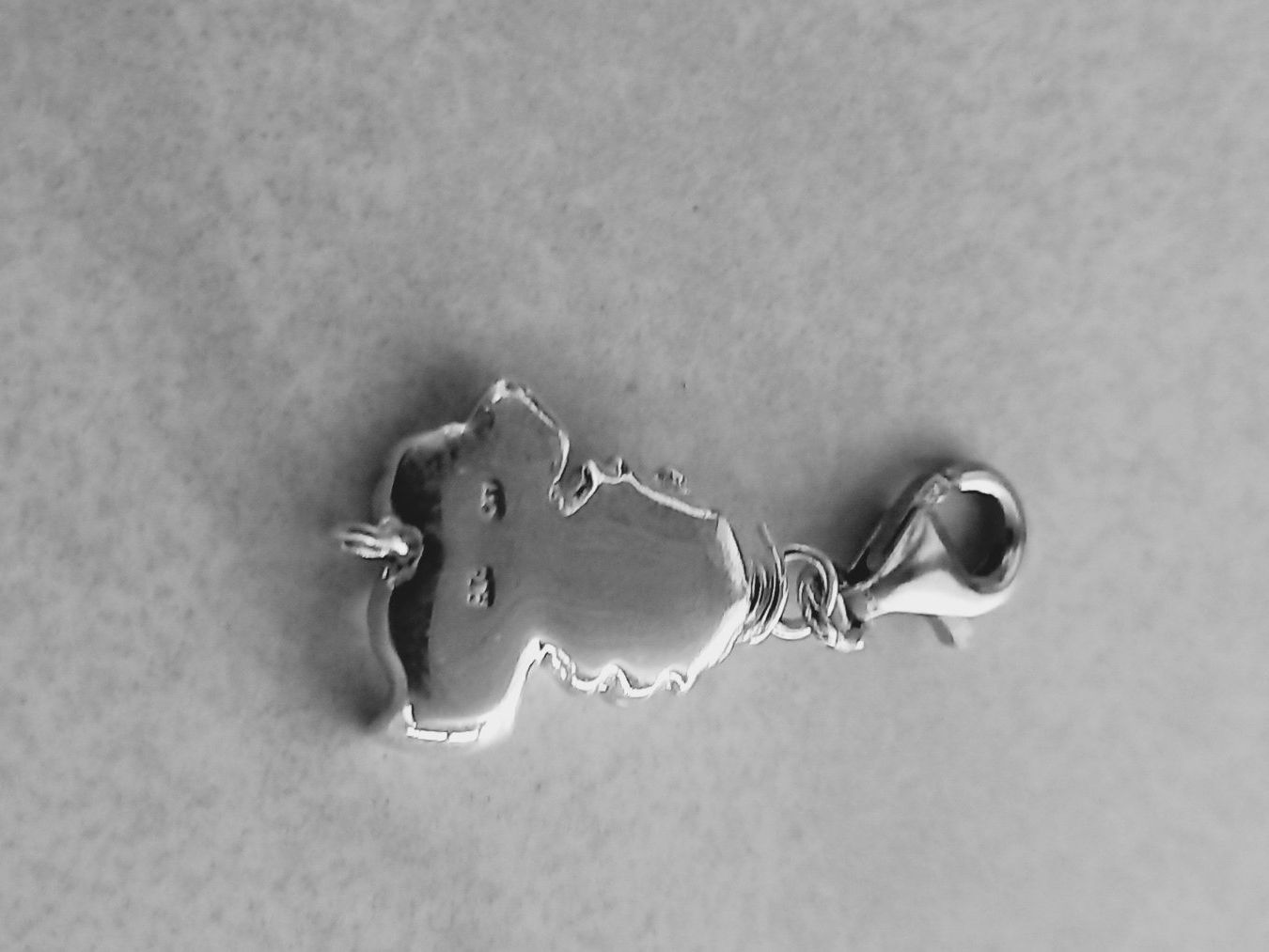 Ciondoli: Silber 925 Engel Kopf Anhänger mit Karabiner. – Nuovo e nell'imballaggio originale da Winistorf venduto da acreativ2 1