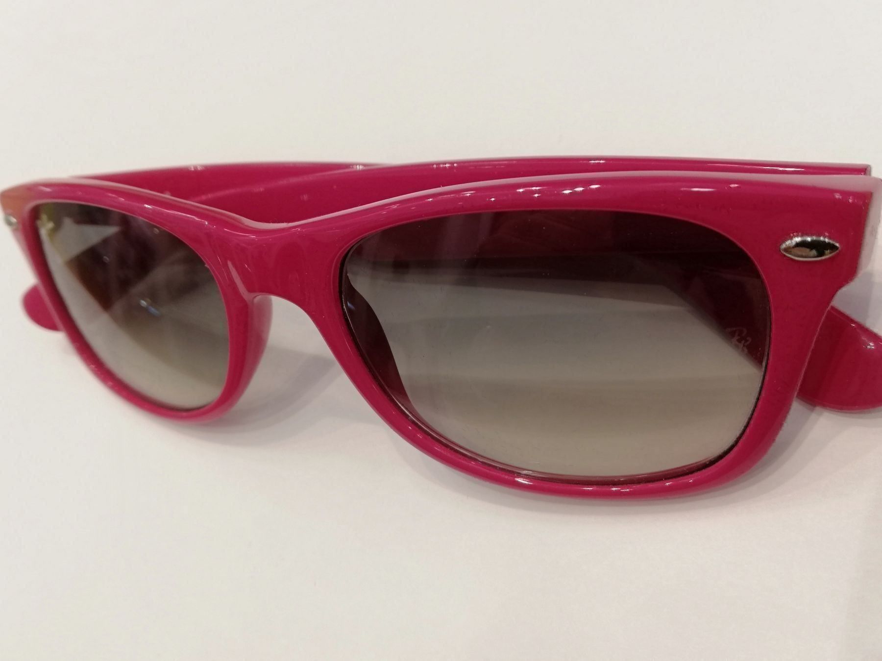 Ray-Ban Brillen & Gläser: Ray Ban 2132 – Neu (gemäss Beschreibung) aus Muralto von Brillen-outlet 2