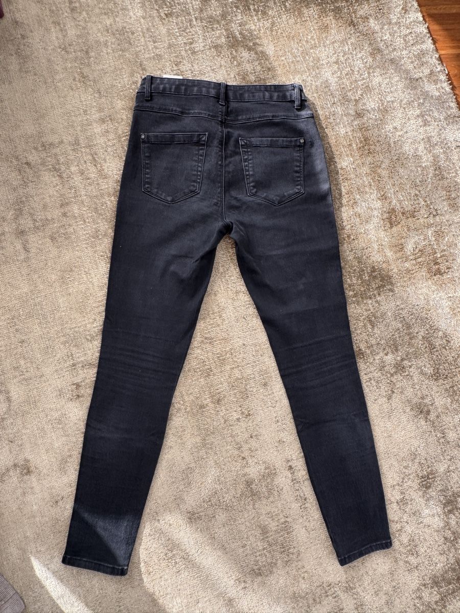 Only Jeans: Only Jeans - Black, Size M - Stylish and Comfortable! – Gebraucht aus Zürich von Tanja_G88 1