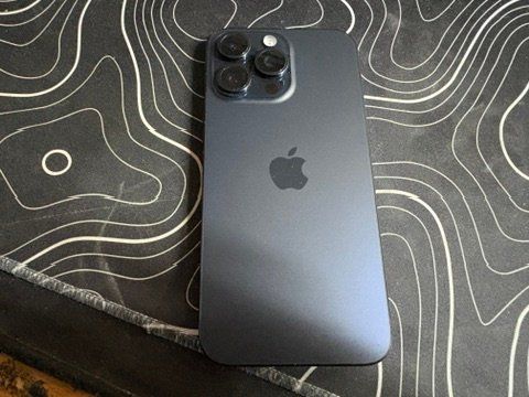 Apple Telefoni cellulari / Smartphones: Iphone 15 Pro Max 256Gb – Usato da Au SG venduto da bah_6f5w 2