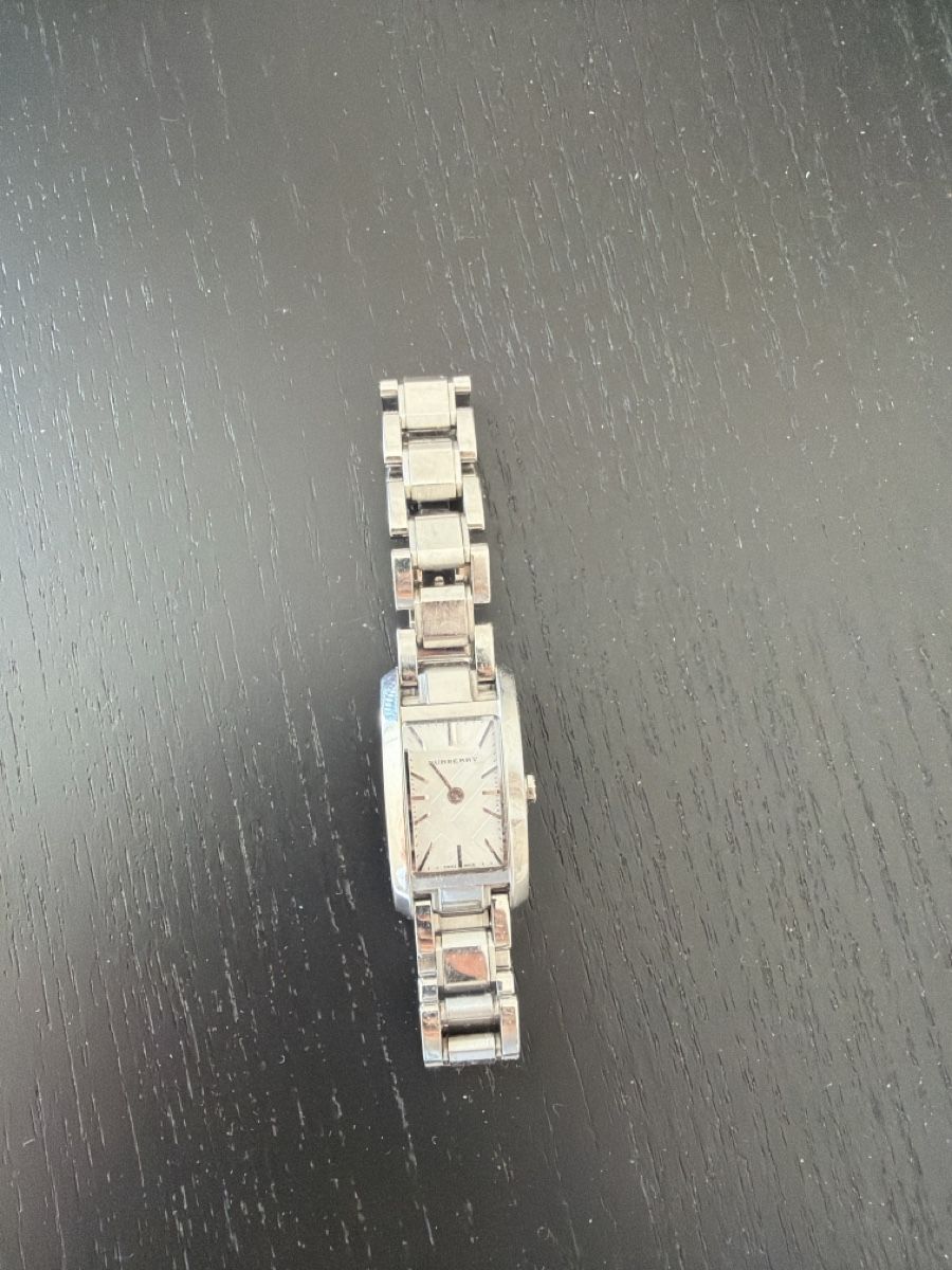 Burberry Orologi: Burberry tank watch – Usato da Zürich venduto da lanz28
