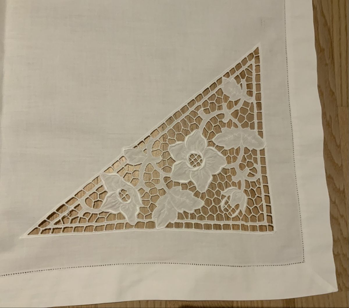 Sonstige Tischwäsche: Vintage white tablecloth  138x143 cm – Neu (gemäss Beschreibung) aus Lufingen von lotzstef 1