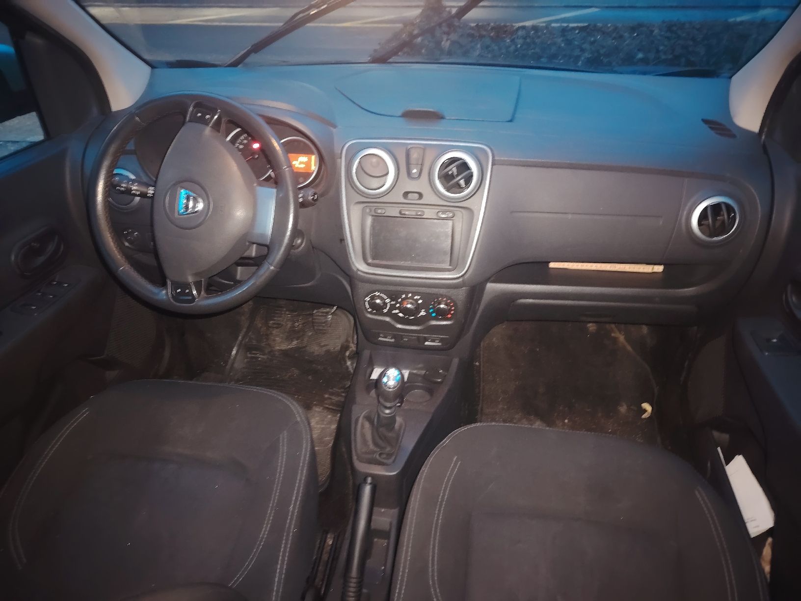 Dacia Autos: Lodgy 1.5dci 7p – Defekt aus Mairengo von danisimi 4