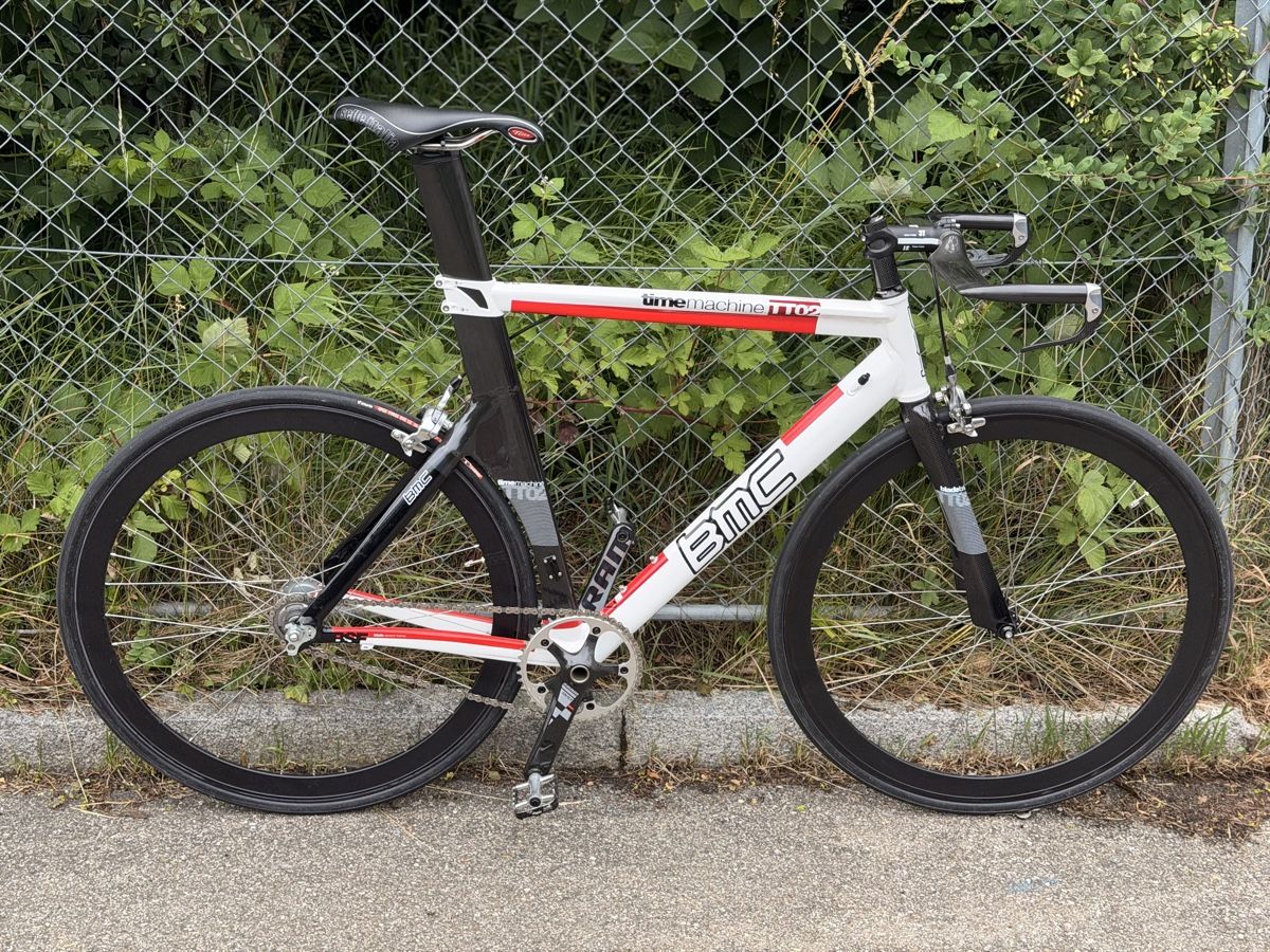 BMC Vélos: BMC Time Machine - Full Carbon – D'occasion à Zürich par SwissBiker24