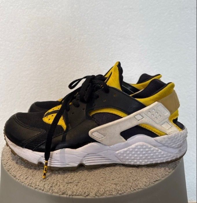 Nike Chaussures hommes: Nike huarache 38 – D'occasion à Blonay par lau_2w5b 2