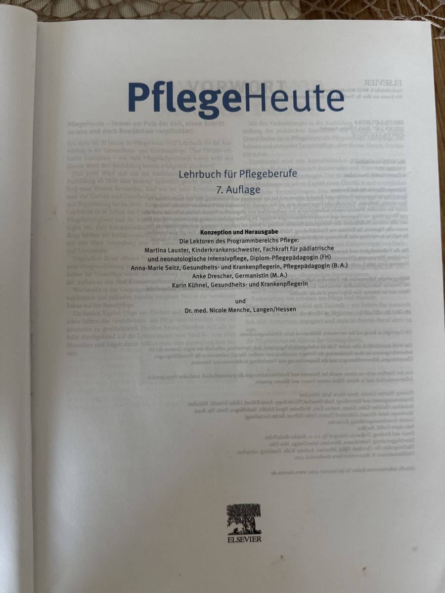 Libri: PflegeHeute 7. Auflage Elsevier Verlag – Usato da Zürich venduto da Doeme1999 2