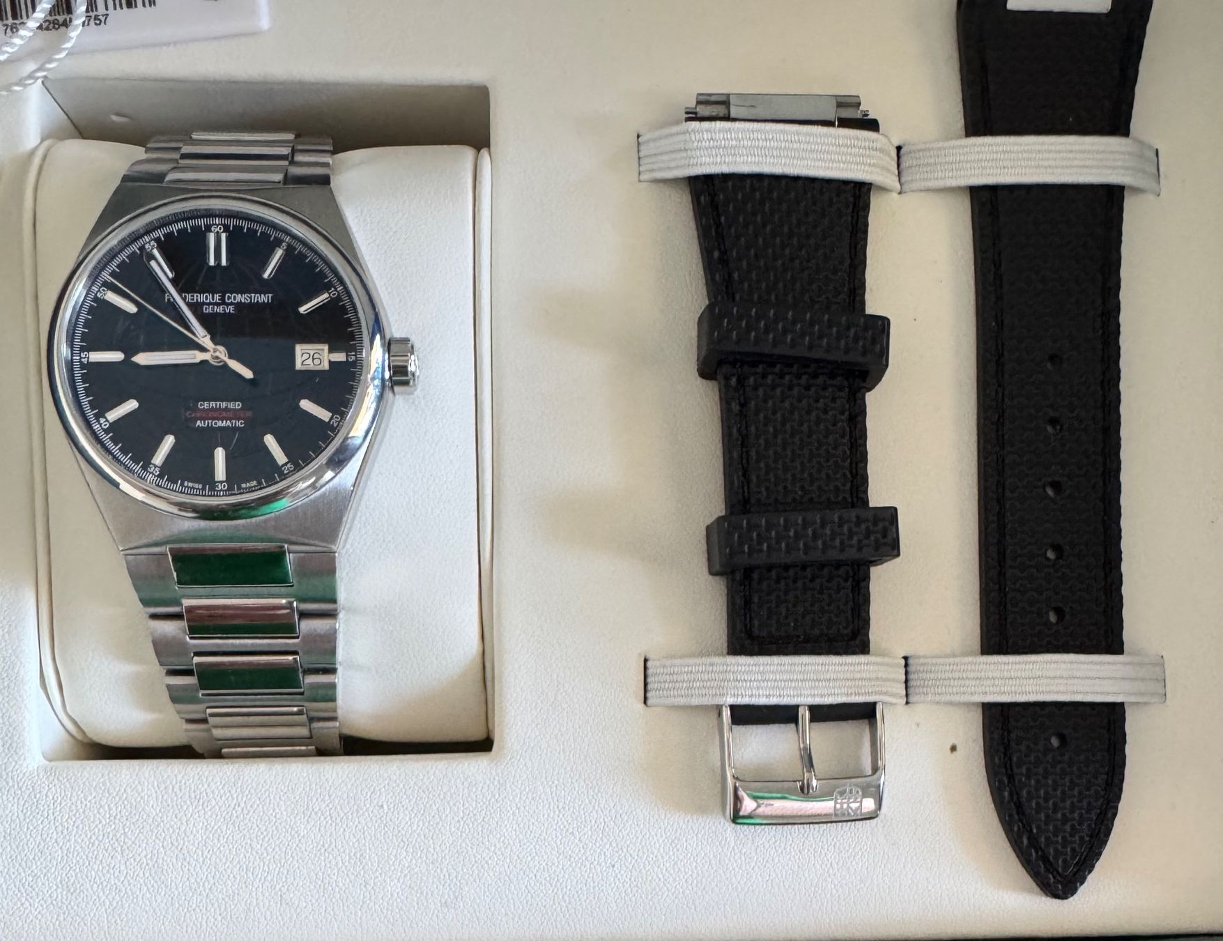 Frederique Constant Montres: Frederique Constant - Highlife COSC – D'occasion à Neuchatel par TGPsa
