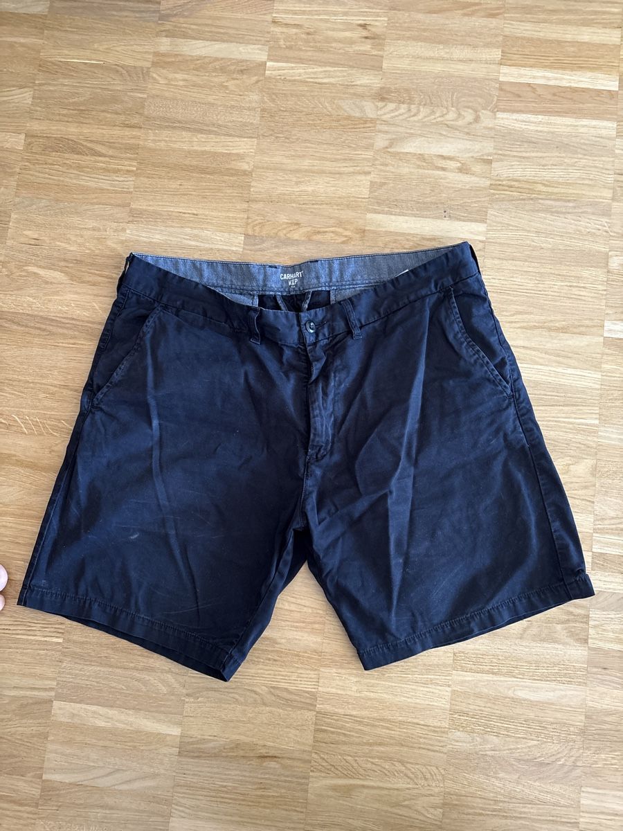 Carhartt Pantaloni: Short Carhartt noir - 36 – Usato da Fribourg venduto da bappenzell
