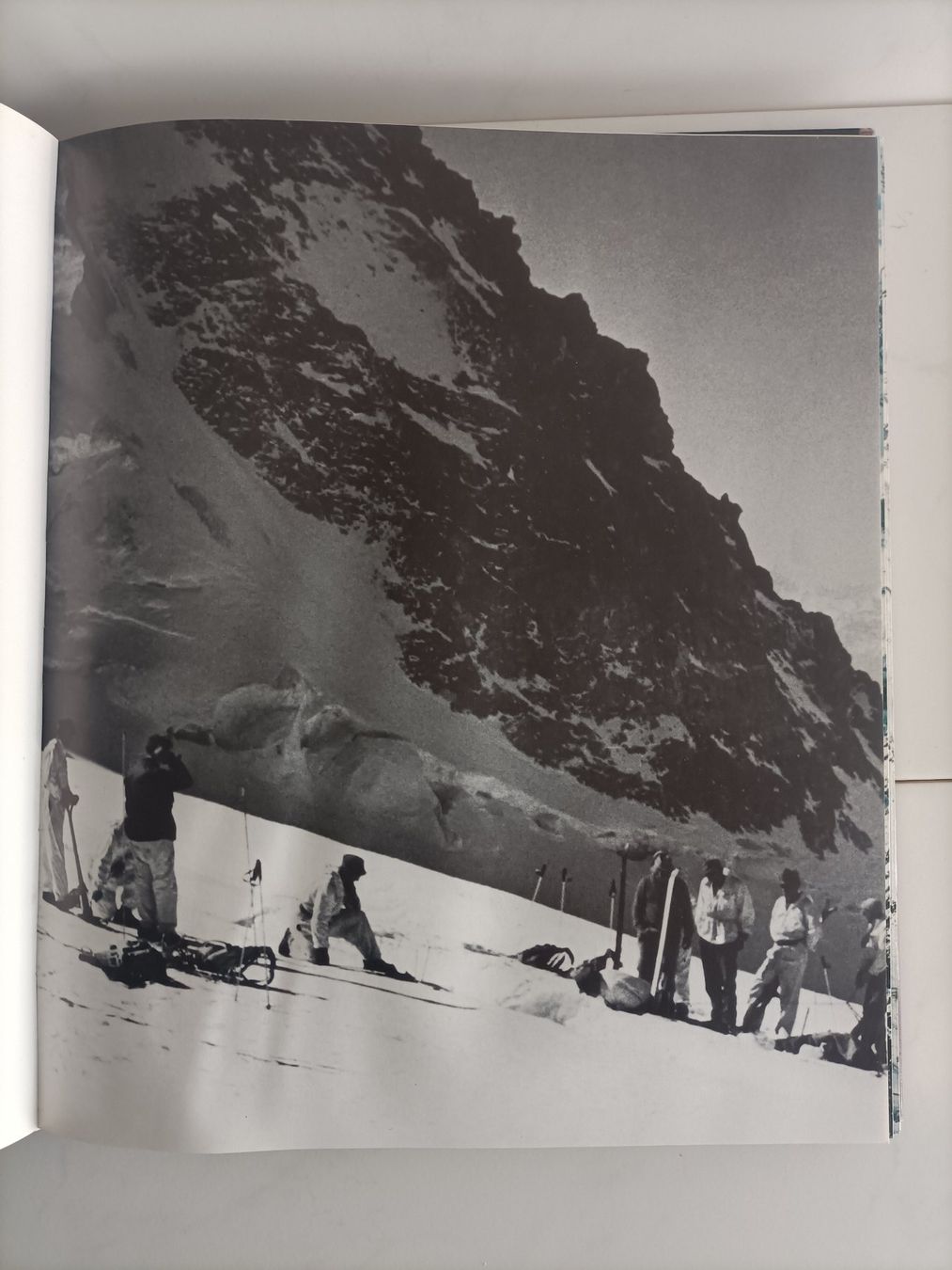 Libri: La patrouille des glaciers / Pascal Besson - Jean-Bernard De – Usato da crans montana venduto da AB3963 7