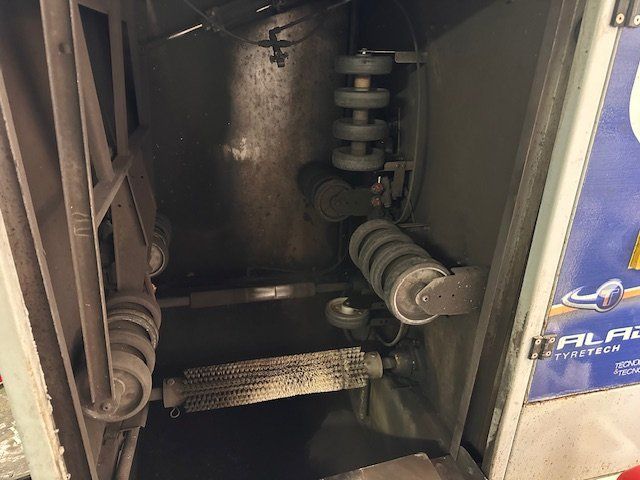 Tutte le macchine: Radwaschmaschine Aladin – Usato da Alterswil FR venduto da Kurmann1 1