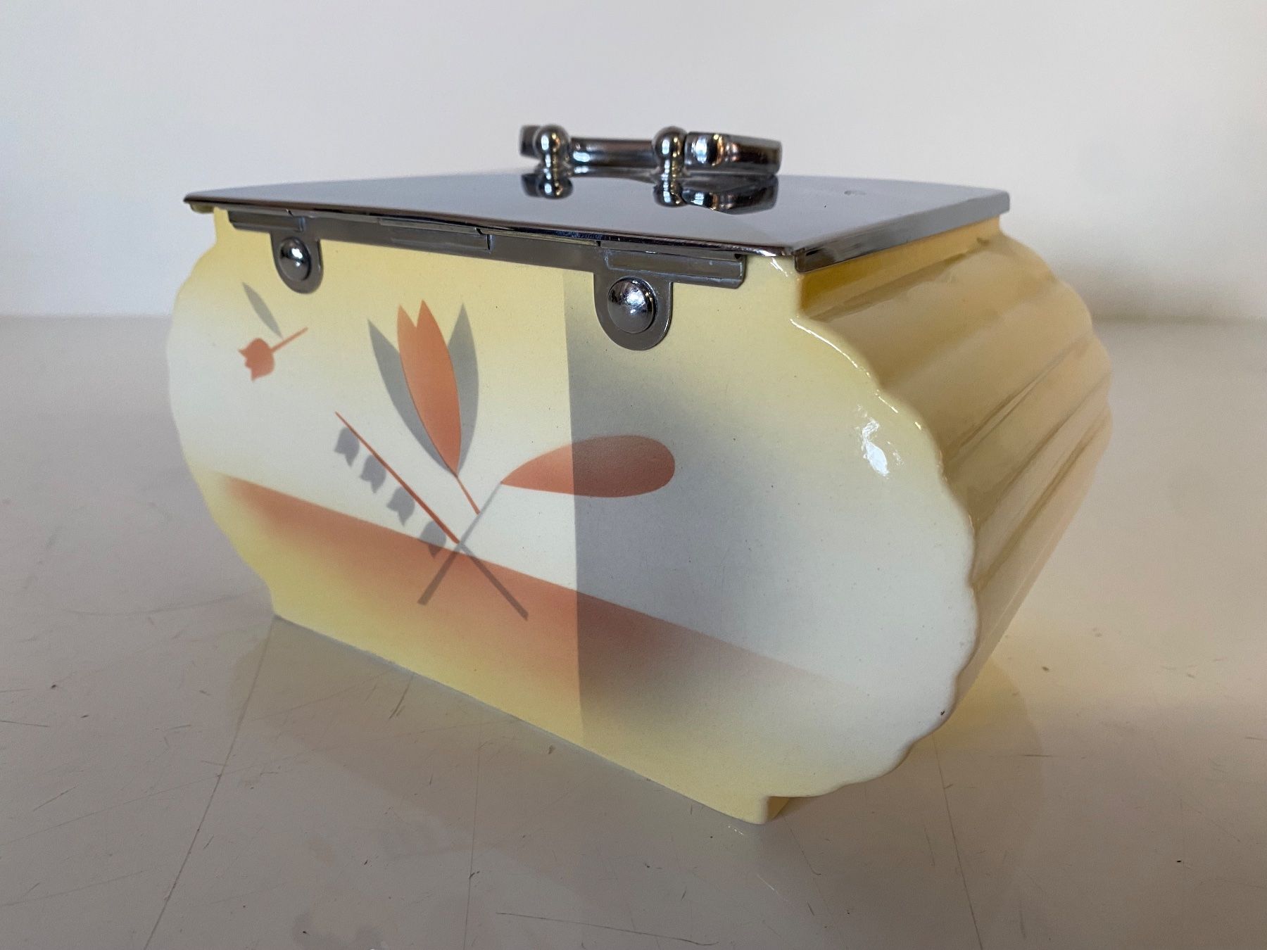 Barattoli: Wiener Keramik Art Deco Deckeldose Dose – Usato da Ballwil venduto da ClassicGallery 1