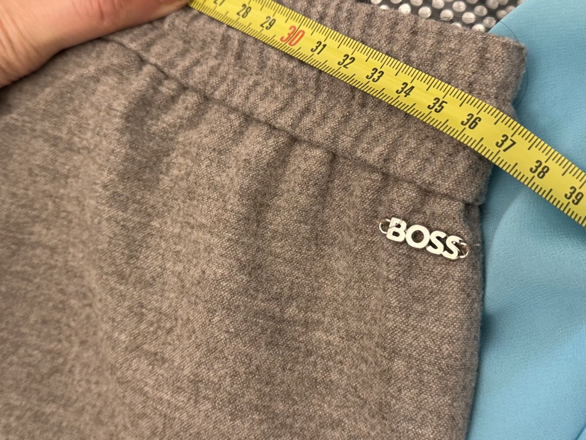 Pantalons: Boss Wollhose Hose – D'occasion à Obfelden par cesarina10 7