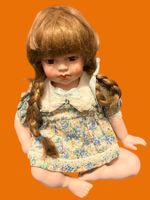 Porzellan Puppe Mädchen mit Tränen
