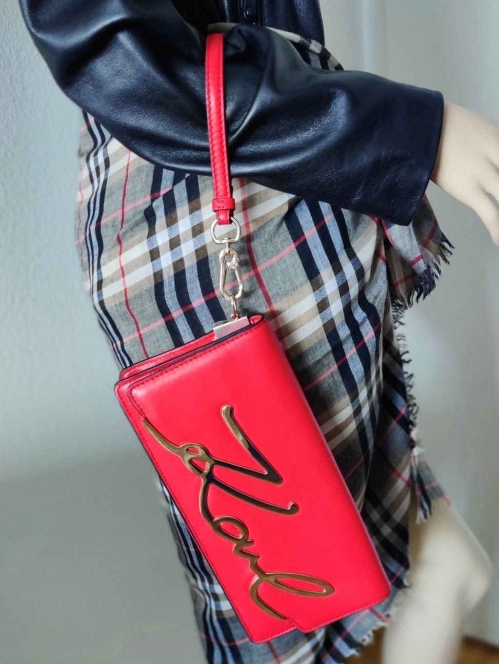 Karl Lagerfeld Borse da donna: KARL LAGERFELD LEATHER CLUTCH with HANDLE – Nuovo e nell'imballaggio originale da Zollikon venduto da ces-chic 4
