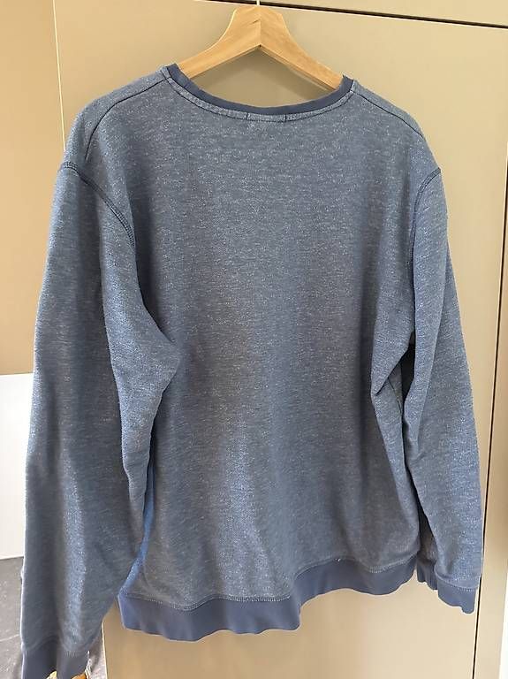Pullover & Sweatshirts: New york Pullover – Gebraucht aus Bern von tim_ypf8 1