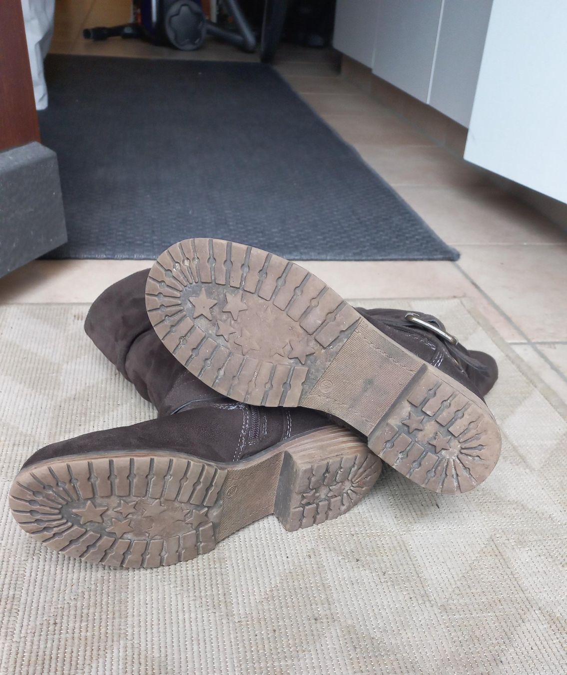 Scarpe da donna: Stiefel – Usato da Zürich venduto da Cindarel 2