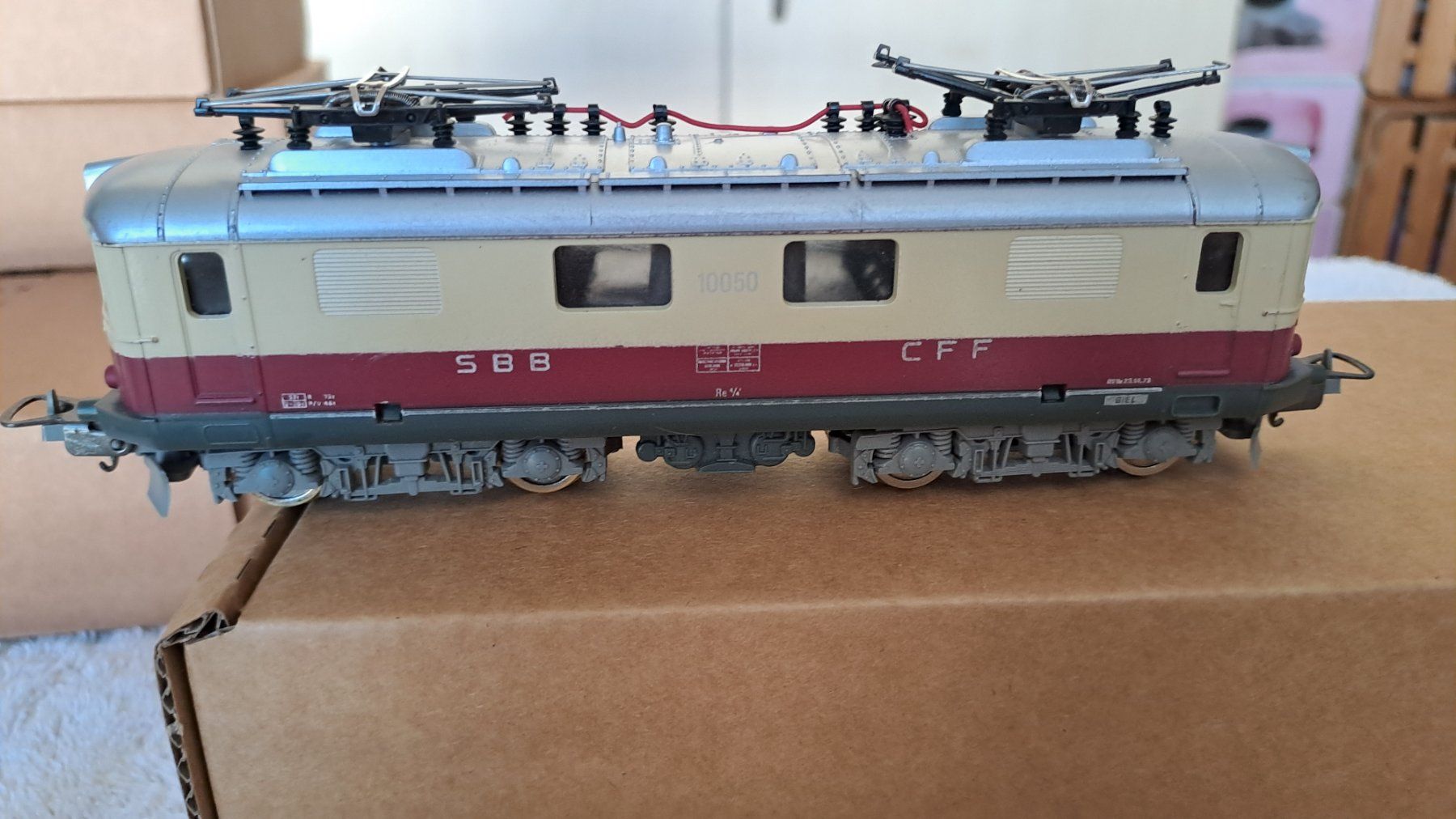 Lima Modellini di ferrovie: Lima SBB Re 4/4 H0 GL/38 – Usato da Winterthur venduto da Riebeli333 1