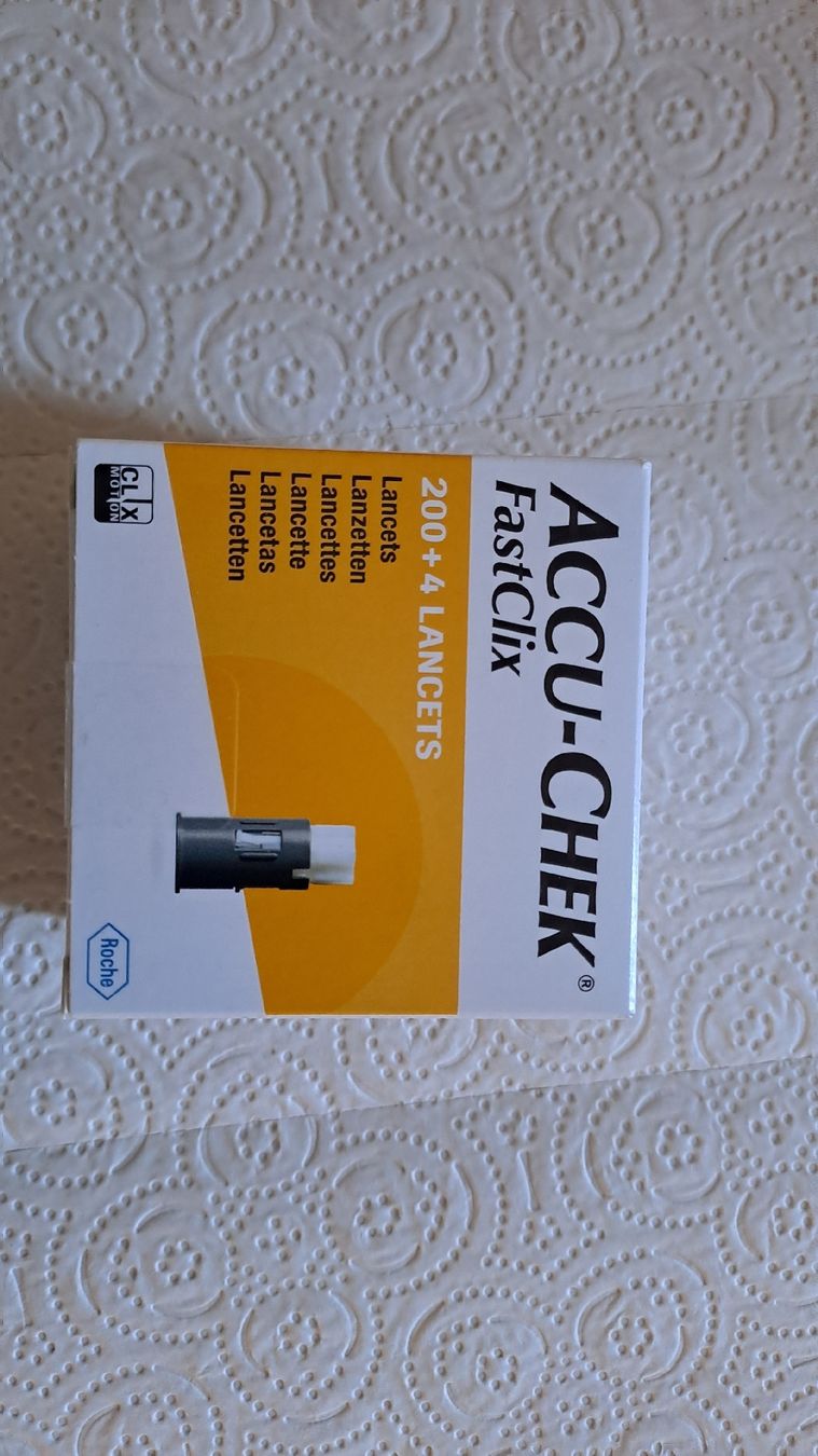 Accu-Chek Medizinische Geräte: Blutzuckermessgeraet Accu-Chek Guide mit Zubehoer – Gebraucht aus Orpund von Ricooder 6