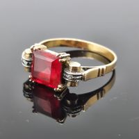 Ästhetischer Goldring in 750 Gelbgold