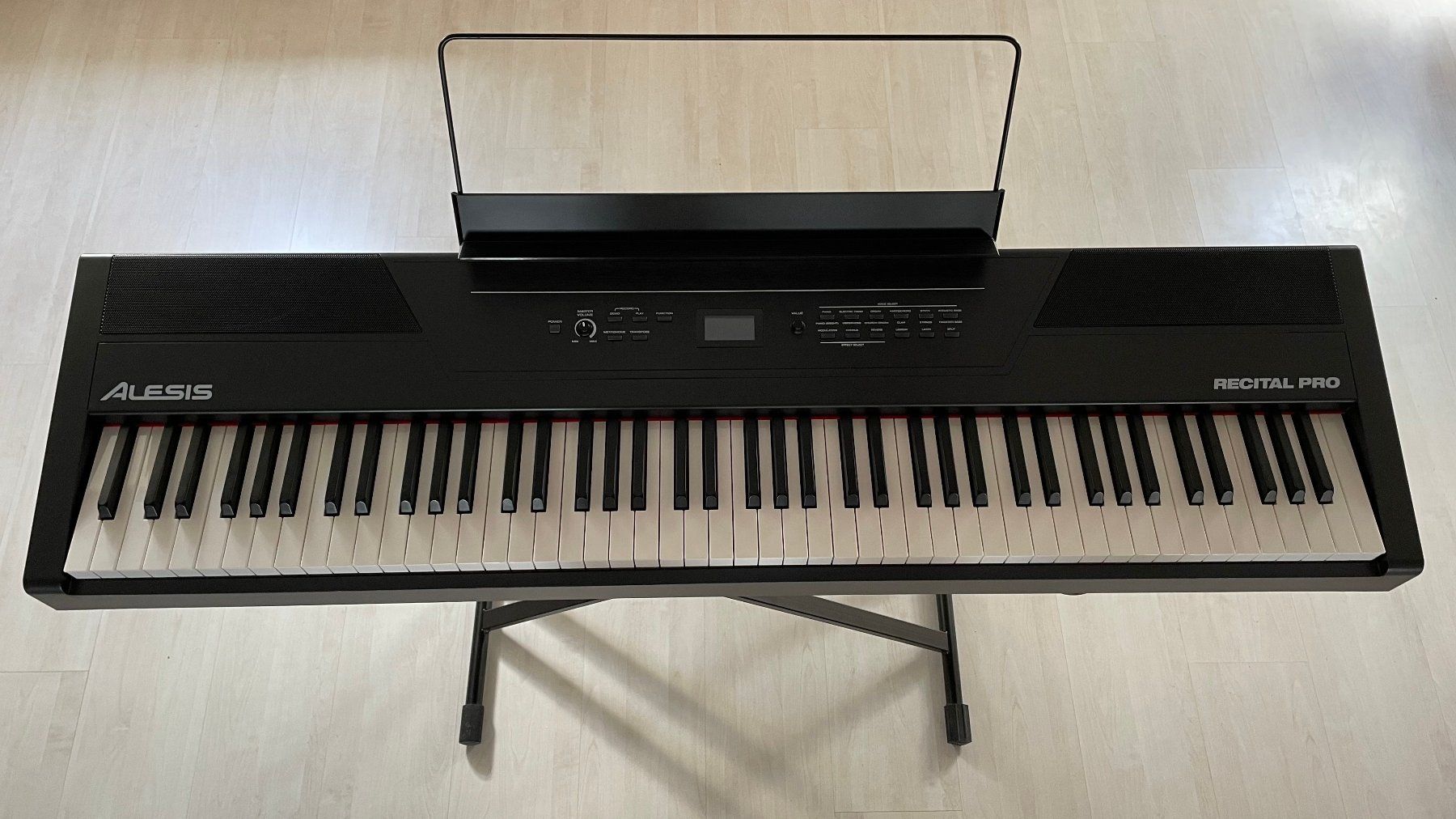 Alesis Strumenti musicali: Piano numérique Alesis Recital Pro – Usato da Etoy venduto da DavideGuglielmetti