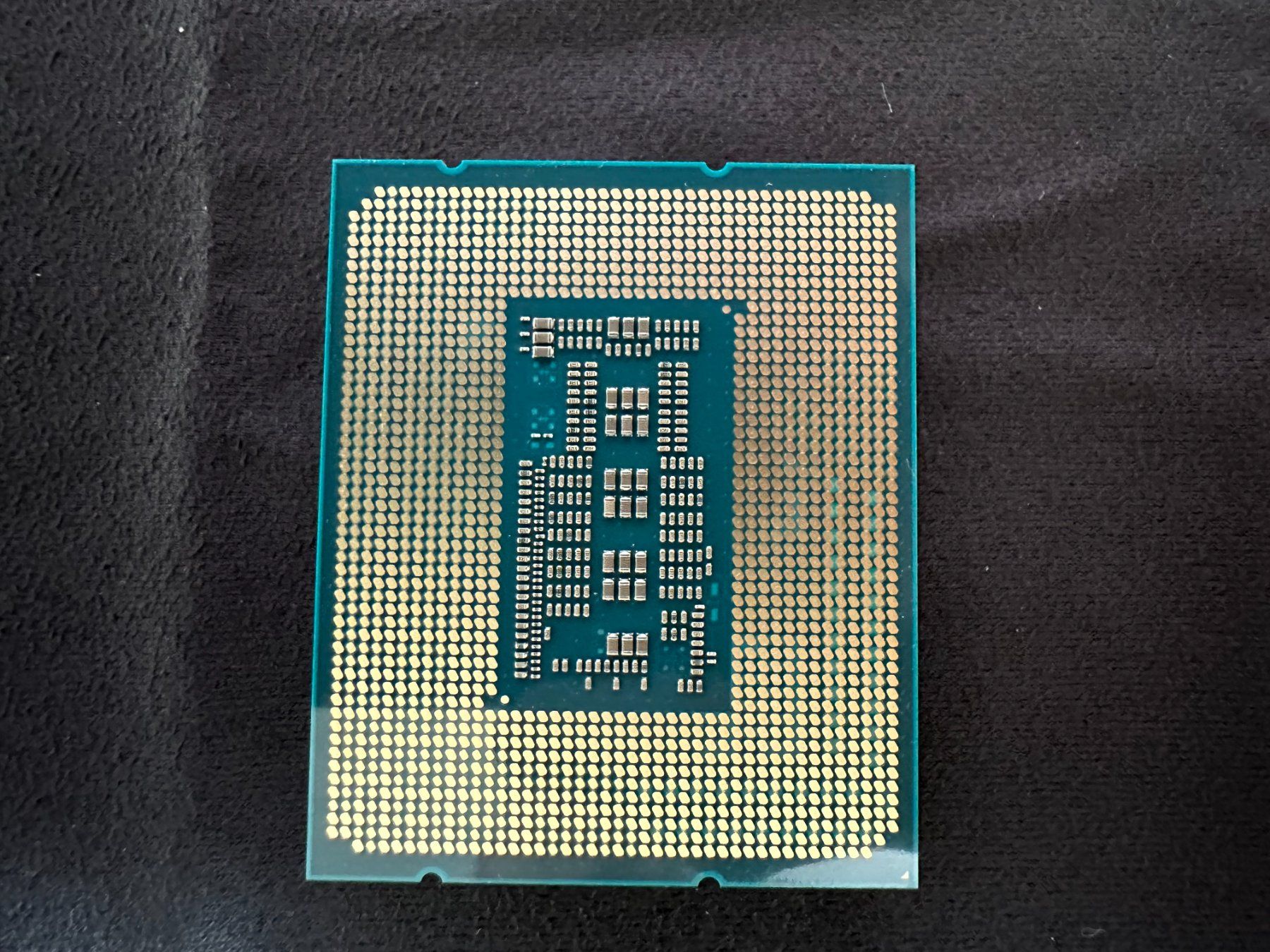 Intel Componenti elettronici: Intel Core i9-13900K Prozessor – Usato da Winterthur venduto da and_6qdw 1