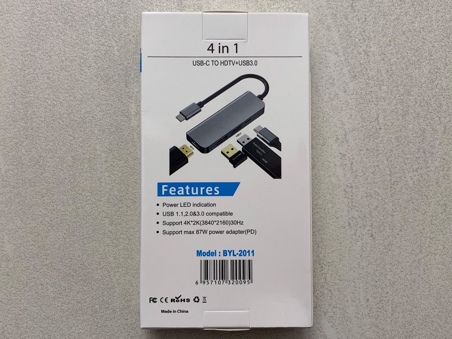 Laufwerke & Adapter: Adapter 4 in 1 USB-C auf HDMI, USB A, USB C – Neu und originalverpackt aus Aarburg von 2..0 1