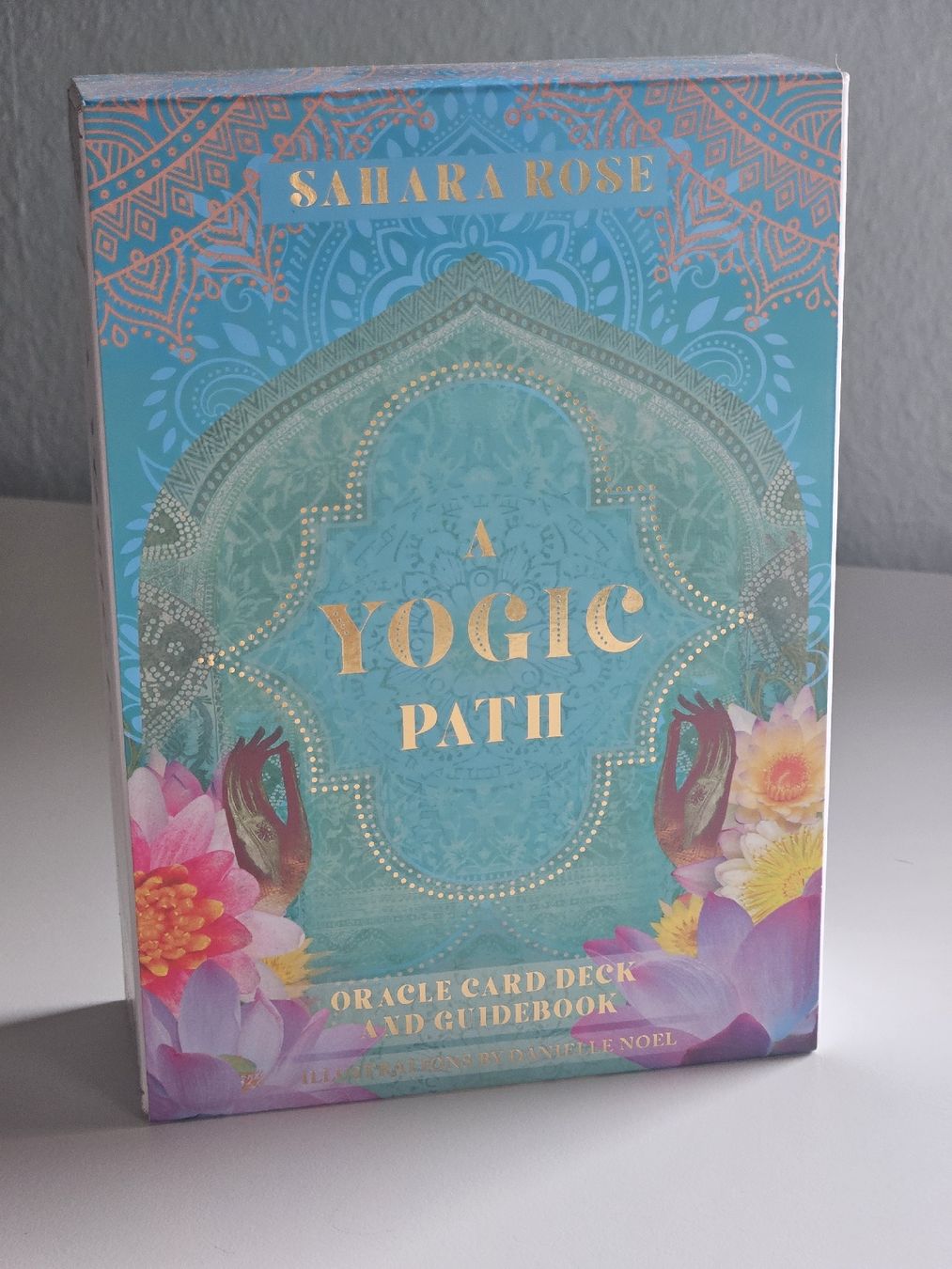 Libri: A Yogic Path Oracle – Nuovo (secondo la descrizione) da Nuglar venduto da mjc_cw9f 2