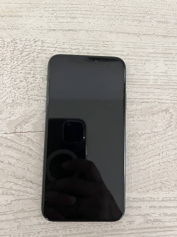 Portables: Iphone XS  256 GB – D'occasion à Fislisbach par The.Notorious