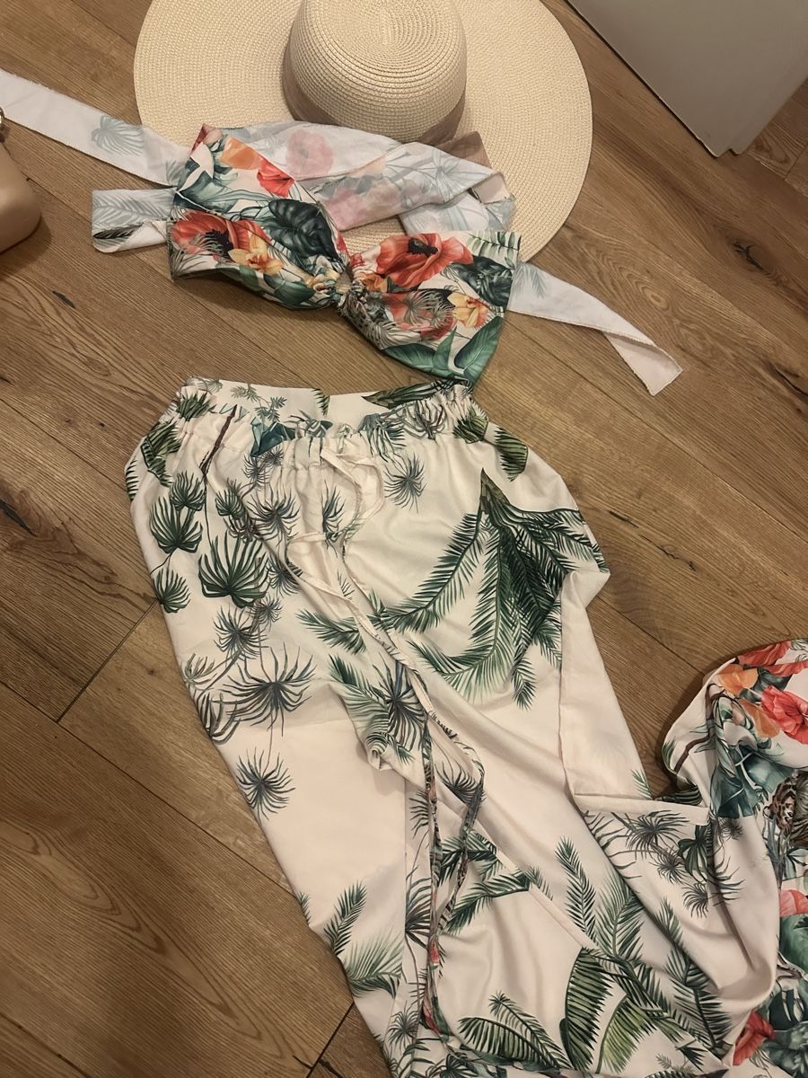 Lotti di vestiti: Sommer Set – Usato da Rudolfstetten venduto da Laramalna