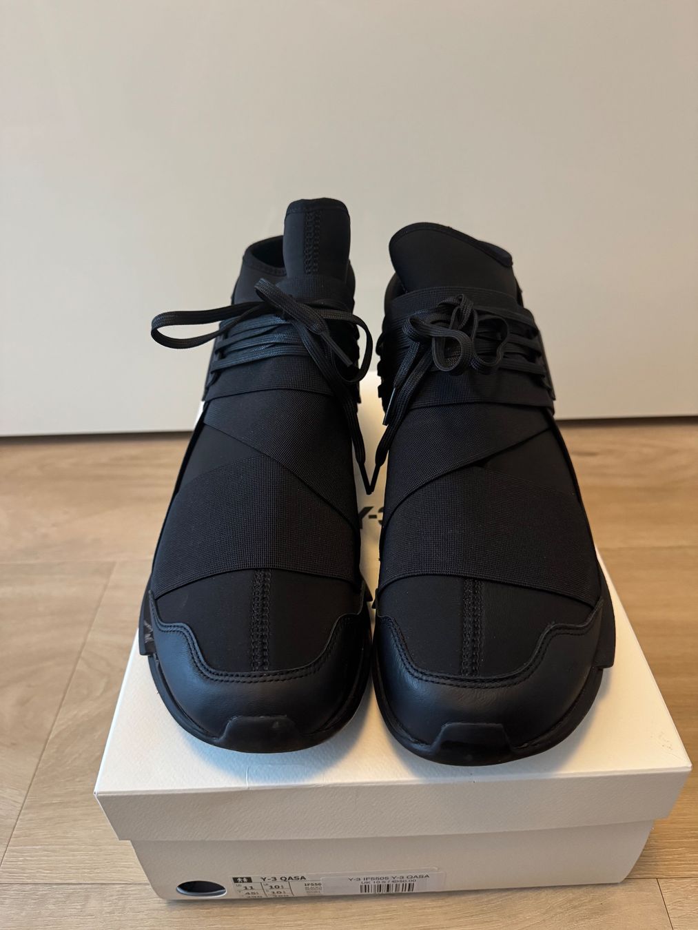 Y-3 Scarpe da uomo: Adidas Y-3 Qasa Gr. 45 1/3 – Usato da Wädenswil venduto da Sneakerio 1